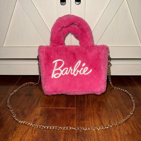Skinnydip London Barbie Hot Pink Fur Bag - Picture 1 of 7
